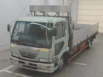 Nissan CONDOR