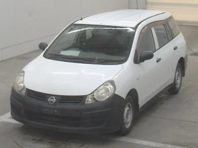 Nissan AD
