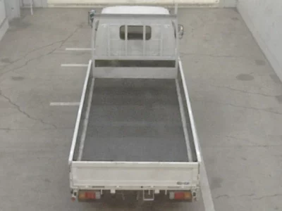 Toyota DYNA  с аукциона в Японии