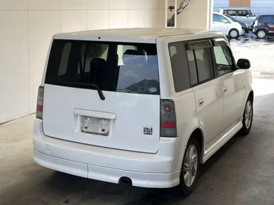 Toyota bB