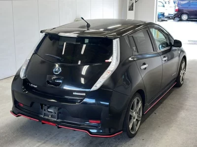 Nissan LEAF  с аукциона в Японии