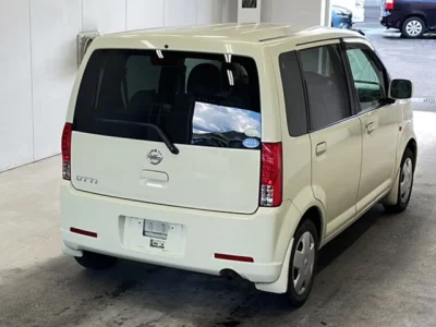 Nissan Otti