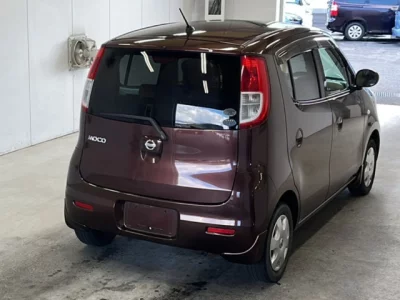 Nissan MOCO  с аукциона в Японии