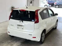 Nissan NOTE лот № 2020 оценка 3.5  с аукциона в Японии 1