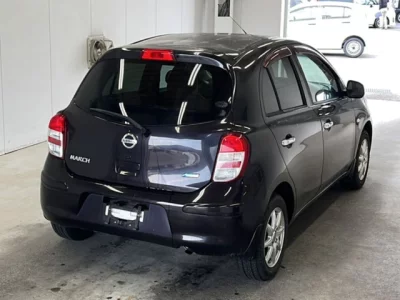 Nissan March