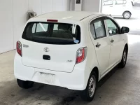 Toyota PIXIS EPOCH лот № 3544 оценка 3.5  с аукциона в Японии 1