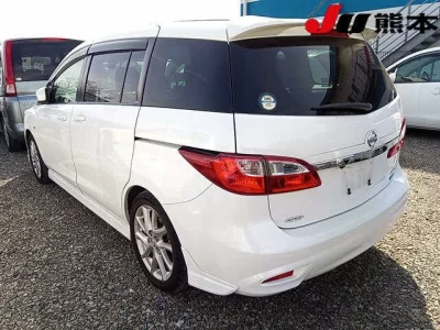 Nissan LAFESTA