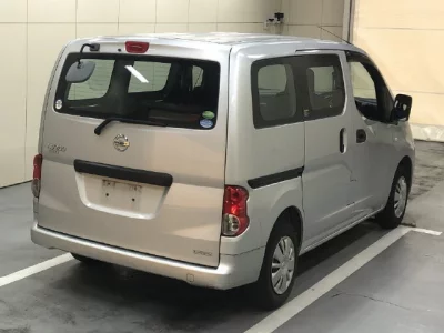 Nissan NV200