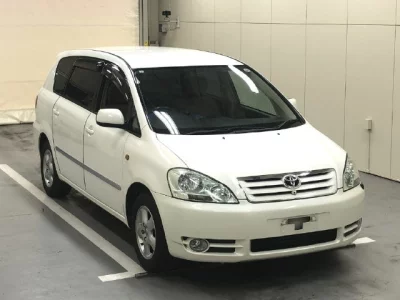 Toyota Ipsum