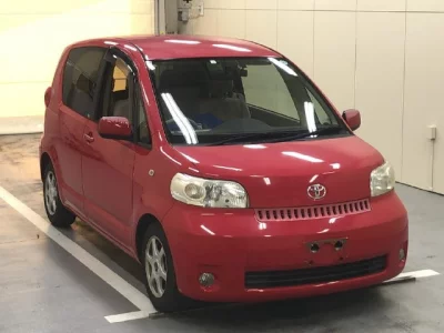 Toyota PORTE  с аукциона в Японии