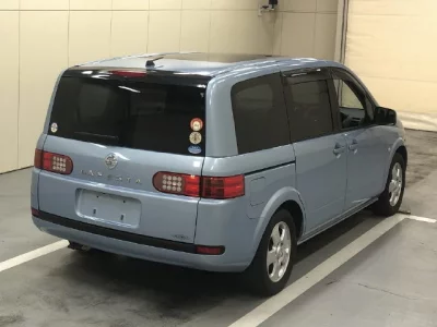 Nissan LAFESTA  с аукциона в Японии