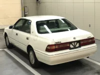 Toyota CROWN лот № 6139 оценка R  с аукциона в Японии 1