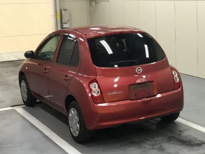 Nissan March