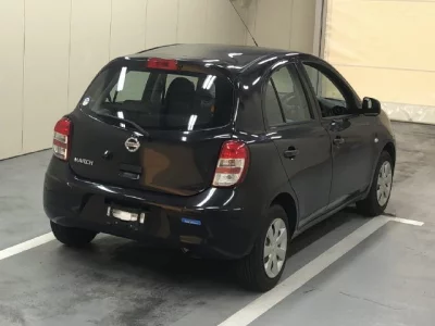 Nissan March