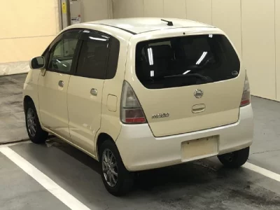 Nissan MOCO  с аукциона в Японии