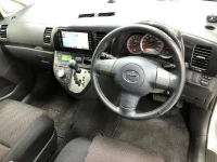 Toyota WISH лот № 6226 оценка 4  с аукциона в Японии 5
