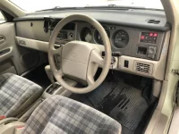 Nissan RASHEEN лот № 6259 оценка 3.5  с аукциона в Японии 5