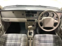 Nissan RASHEEN лот № 6259 оценка 3.5  с аукциона в Японии 4