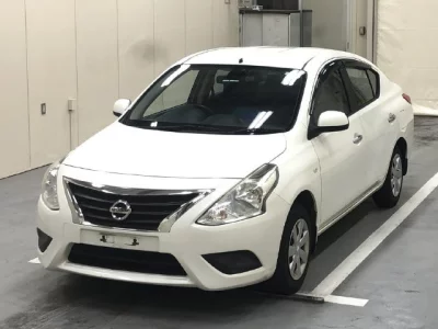 Nissan TIIDA LATIO