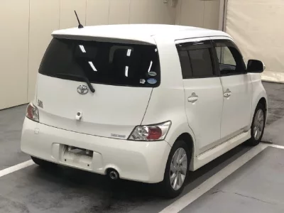 Toyota bB