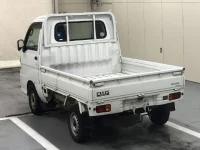 Toyota PIXIS TRUCK лот № 4582 оценка 3.5  с аукциона в Японии 1