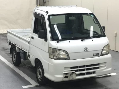 Toyota PIXIS TRUCK  с аукциона в Японии