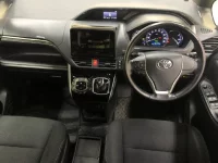 Toyota ESQUIRE лот № 2018 оценка 3.5  с аукциона в Японии 4