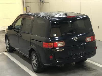 Nissan Lafesta