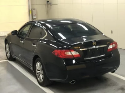 Nissan Fuga