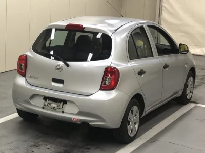 Nissan March