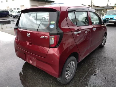 Daihatsu MIRA E S