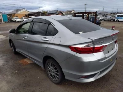 Honda GRACE
