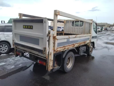 Mitsubishi Fuso Canter