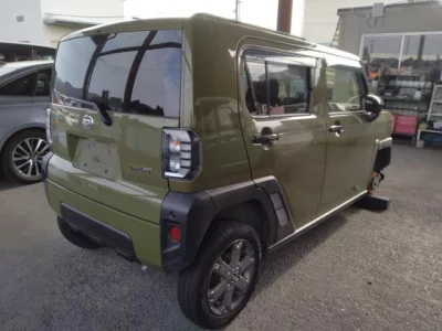 Daihatsu TAFT