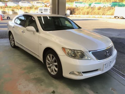 Lexus LS460L