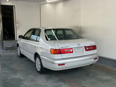 Toyota Corona Premio