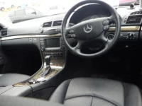 Mercedes-Benz E CLASS лот № 8201 оценка 4  с аукциона в Японии 2