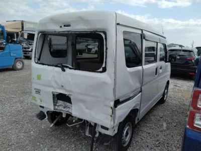 Nissan NV100 CLIPPER