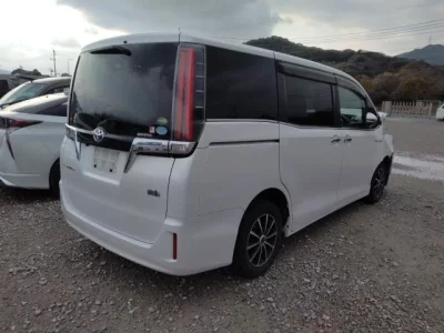 Toyota ESQUIRE