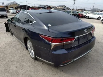 Lexus LS500h