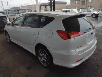 Toyota CALDINA
