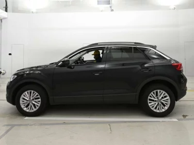 Volkswagen T-ROC  с аукциона в Японии