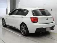 BMW 1-Series лот № 38017 оценка 4  с аукциона в Японии 5