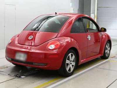 Volkswagen NEW BEETLE