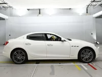 Maserati GHIBLI лот № 38047 оценка 4.5  с аукциона в Японии 2