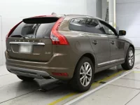 Volvo XC60 лот № 38124 оценка 4  с аукциона в Японии 1