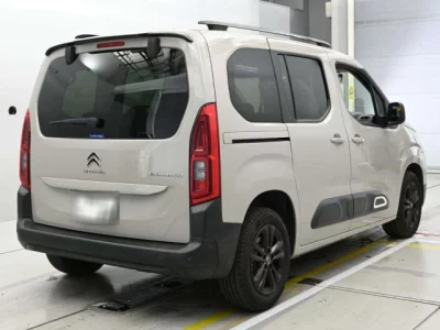 Citroen Berlingo  с аукциона в Японии