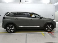 Peugeot 5008 лот № 38040 оценка 4.5  с аукциона в Японии 2