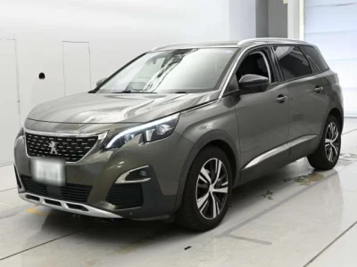 Peugeot 5008  с аукциона в Японии