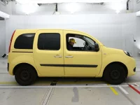 Renault KANGOO лот № 38052 оценка 3.5  с аукциона в Японии 2